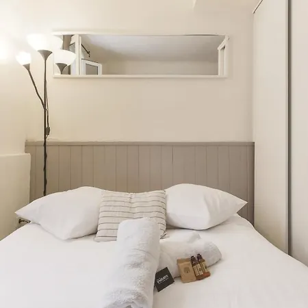 Cosy Studio In The Centre Of Aix-En-Provence - Welkeys Apartment